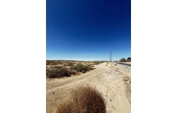 106th St SW, Albuquerque, NM 87121