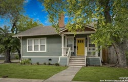 403 Queen Anne Ct, San Antonio, TX 78209