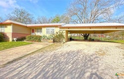 4 Picadilly Circle, Lampasas, TX 76550
