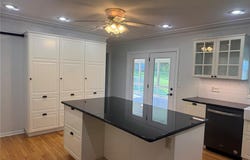 4114 W Ely Road, Hannibal, MO 63401