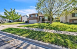 1052 N 1000 E, Layton, UT 84040