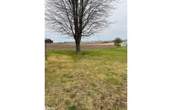 905 Middle Street, Brooklyn, IA 52211