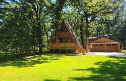 2202 Iowa Avenue, Wahpeton, IA 51351