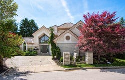 8936 Lea Court, Dublin, OH 43017
