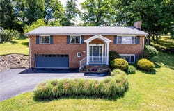 109 Westview Dr, Ligonier Twp, PA 15658