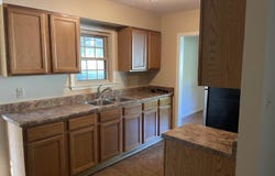 3643 W BIG BEND Dr, Memphis, TN 38116