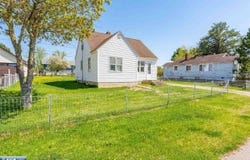 34 2nd Ave, Soudan, MN 55782