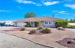 19990 Yucca Loma Road, Apple Valley, CA 92307