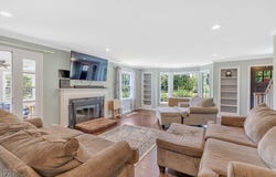 14149 Caves Road, Novelty, OH 44072
