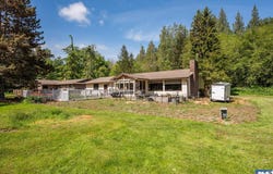 290 Dungeness Meadows, Sequim, WA 98382