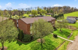 5240 Emil Avenue SW, Navarre, OH 44662