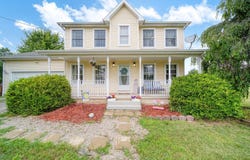 1298 E Carleton Road, Adrian, MI 49221
