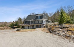 67 Brandons Lane, Bowdoinham, ME 04008