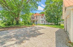 2115 Aaron Court, Sevierville, TN 37876