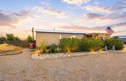 820 S Egar Road, Golden Valley, AZ 86413