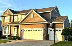 1834 Acadia, Lansing, MI 48917