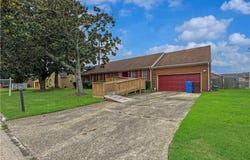 2514 Rock Creek Drive, Chesapeake, VA 23325
