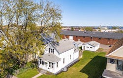 2418 W 2nd St, Duluth, MN 55806