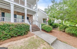 1327 Eisenhower, Bogart, GA 30622