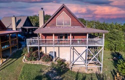 936 Buck Way, Sevierville, TN 37876