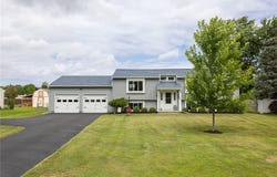 2782 Roosevelt Highway, Hamlin, NY 14464
