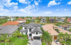 6104 LAGOMAR Lane, APOLLO BEACH, FL 33572