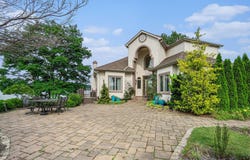 265 Lakeshore Drive, Battle Creek, MI 49015