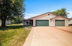 N6163 ERIC Ave, Onalaska, WI 54650