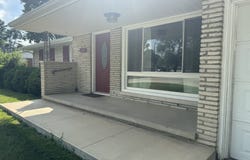 4032 Roselawn Avenue, Columbus, IN 47203