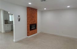 4430 NW 175th St, Miami Gardens, FL 33055