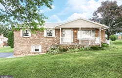 4484 WALTERS HATCHERY ROAD, SPRING GROVE, PA 17362