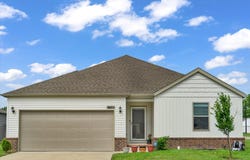 1401 S Lorraine Avenue, Republic, MO 65738