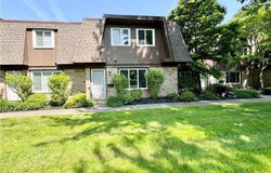 6400 Center Street unit: 14, Mentor, OH 44060