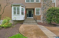 54 Hunter Road, North Haledon, NJ 07508