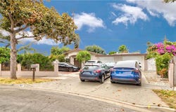 517 W Maplewood Avenue, Fullerton, CA 92832