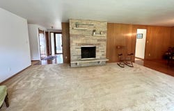 1705 BIRCHWOOD Drive, GREEN BAY, WI 54304