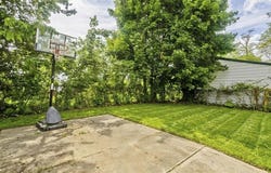 116-118 Massasoit St, Springfield, MA 01107