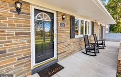 250 CHERRY Street, YORK, PA 17402
