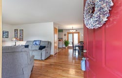 105 ZENITH Drive, COUNCIL BLUFFS, IA 51503