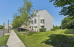 1915 JAKOB COURT, CINNAMINSON, NJ 08077