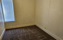 901 Okoboji Avenue, Milford, IA 51351