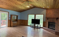 5716 Berry Lane, Evansville, IN 47710