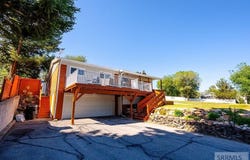 91 W Fife Avenue, Lava Hot Springs, ID 83246