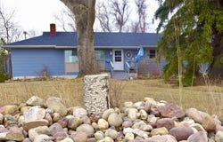 215 S Kansas St, Conrad, MT 59425