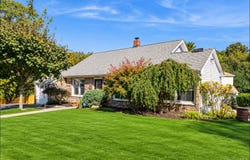 18 Juniper Place, Huntington, NY 11743