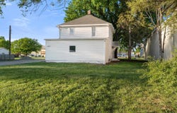 1203 E Cherry, Vermillion, SD 57069