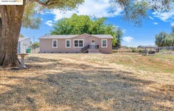 17647 Meadowlark Ln, Sonora, CA 95370