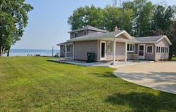 536 N W Gulliver Lake, Gulliver, MI 49840