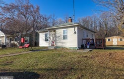 608 HAWKINS STREET, HARRISONBURG, VA 22801