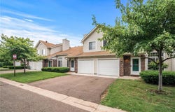 533 Old Town Drive, New Brighton, MN 55112